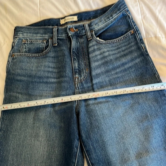 Madewell The Momjean in Stratfield  medium wash size 25 80's retro style . - Picture 15 of 17